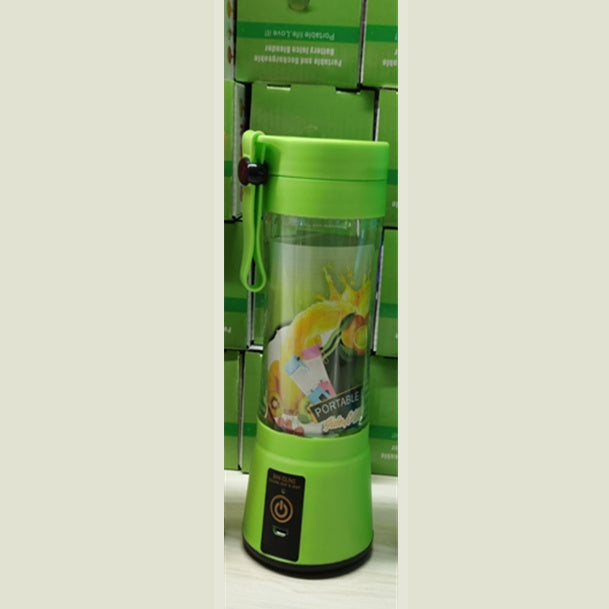 Portable USB Blender – Make Fresh Smoothies Anywhere in 30 Seconds