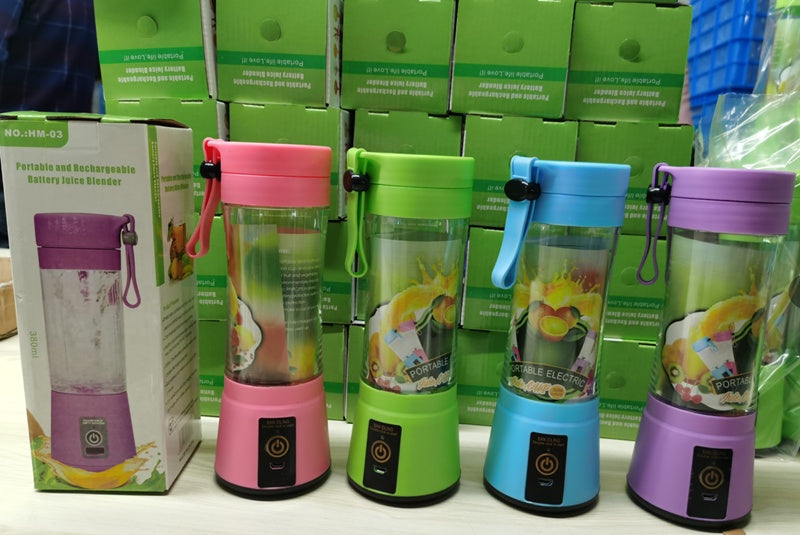 Portable USB Blender – Make Fresh Smoothies Anywhere in 30 Seconds